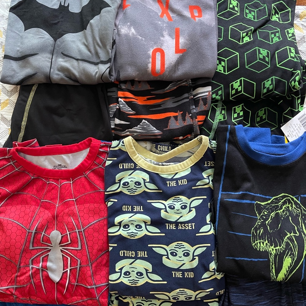 Boys large 10/12 pjs 6 pairs